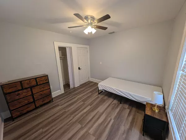 Coliving in Kenwood - Clearwater-St. Petersburg, Tampa