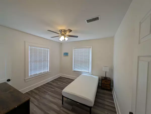 Coliving in Kenwood - Clearwater-St. Petersburg, Tampa