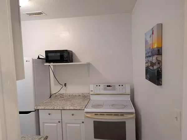 Coliving in Kenwood - Clearwater-St. Petersburg, Tampa