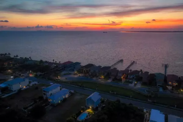 Coliving in Apollo Beach - South Tampa, Tampa