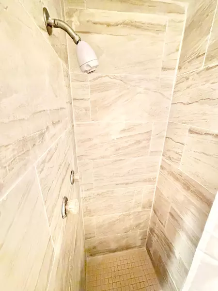 Coliving in Odessa - North Tampa, Tampa