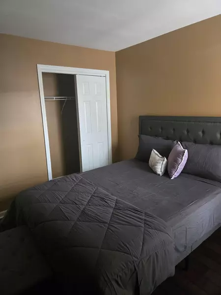 Coliving in Wakefield - Outer Triangle, Raleigh