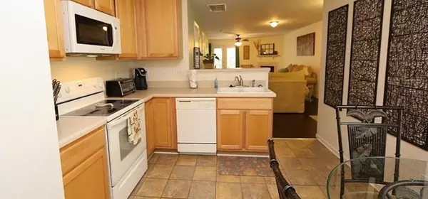 Coliving in Wakefield - Outer Triangle, Raleigh