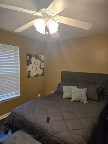 Coliving in Wakefield - Outer Triangle, Raleigh