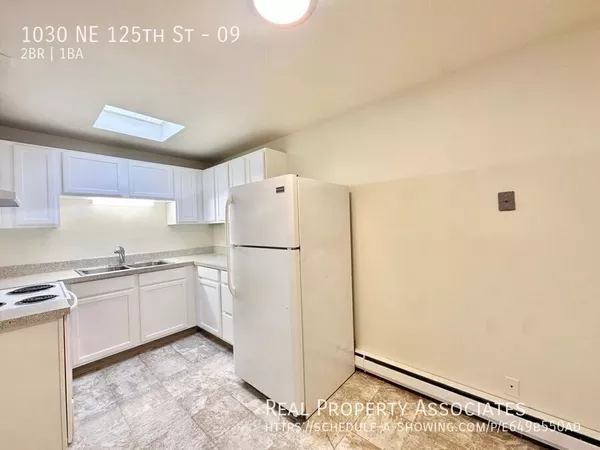 2 bedrooms apartment for rent in Pinehurst - North Seattle, Seattle