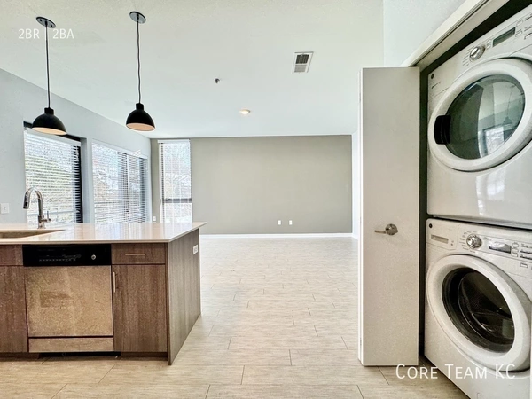 2 bedrooms apartment for rent in Longfellow - KCMO, Kansas City