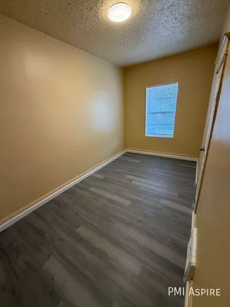 3 bedrooms apartment for rent in Globville - North Denver, Denver