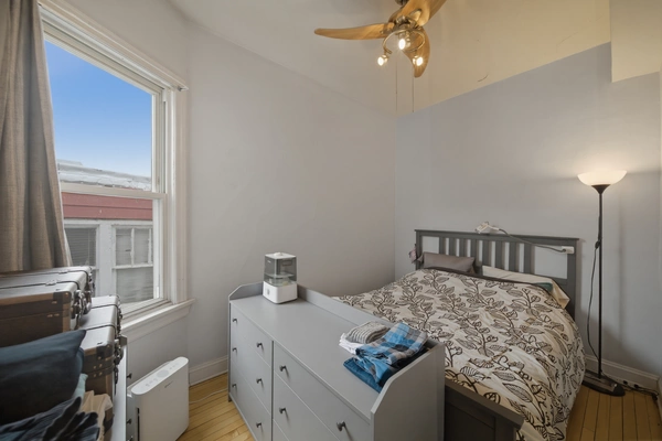 2 bedrooms apartment for rent in Irving Park - Northwest Side, Chicago