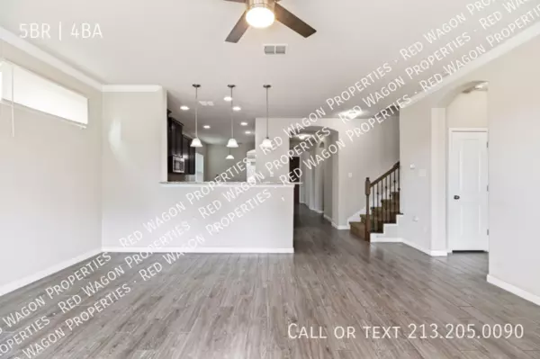 5 bedrooms apartment for rent in Far North Central - North SATX, San Antonio