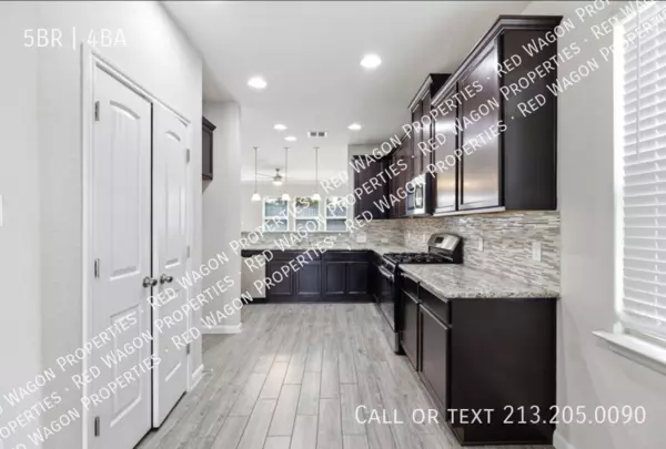 5 bedrooms apartment for rent in Far North Central - North SATX, San Antonio