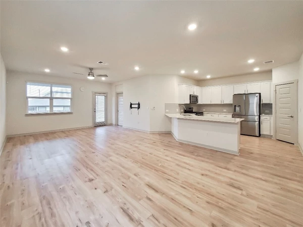 4 bedrooms apartment for rent in University Hills - East Austin, Austin