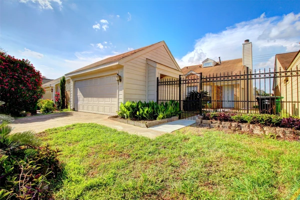 3 bedrooms apartment for rent in Chinatown Houston - Sw Houston, Houston