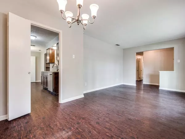 3 bedrooms apartment for rent in Wolf Creek - Sw Dallas, Dallas