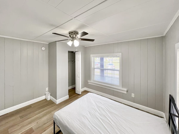 Coliving in Live Oaks Square - East Tampa, Tampa