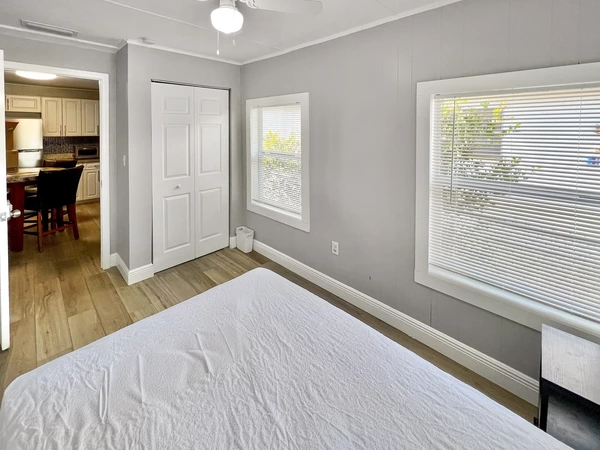 Coliving in Live Oaks Square - East Tampa, Tampa