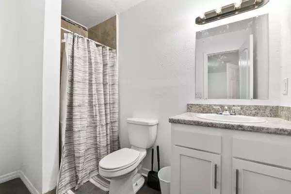 Coliving in Lake Forest - Northside, Jacksonville