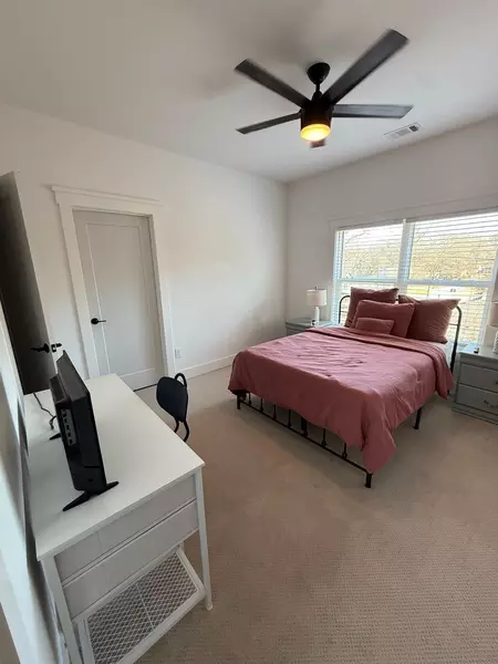 Coliving in Oakland City - West Atl, Atlanta