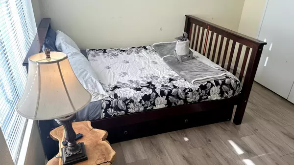 Coliving in Palmdale - South Lancaster, Lancaster