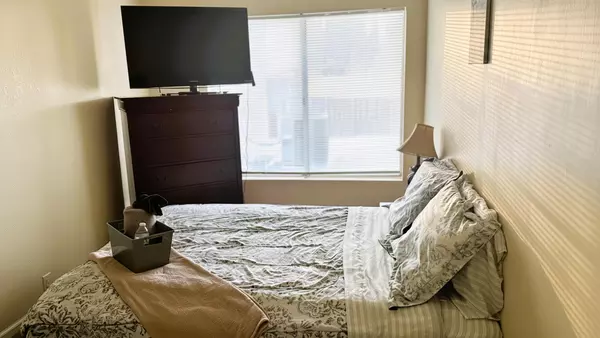 Coliving in Palmdale - South Lancaster, Lancaster