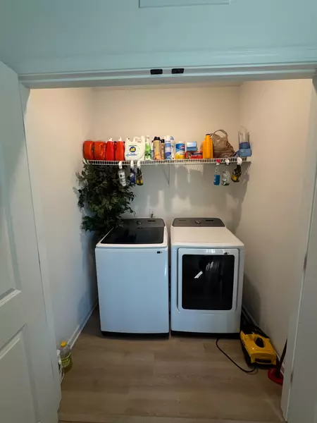 Coliving in Eastway - East Charlotte, Charlotte