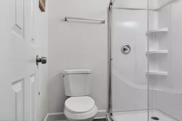 Coliving in Live Oaks Square - East Tampa, Tampa