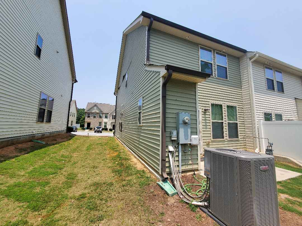 Coliving in Renaissance Park - South Raleigh, Raleigh