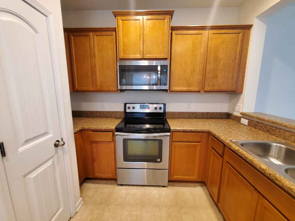 Coliving in Renaissance Park - South Raleigh, Raleigh