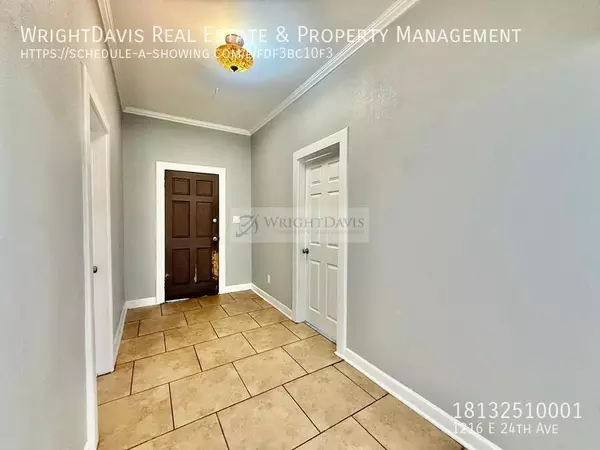 4 bedrooms apartment for rent in College Hill - East Tampa, Tampa