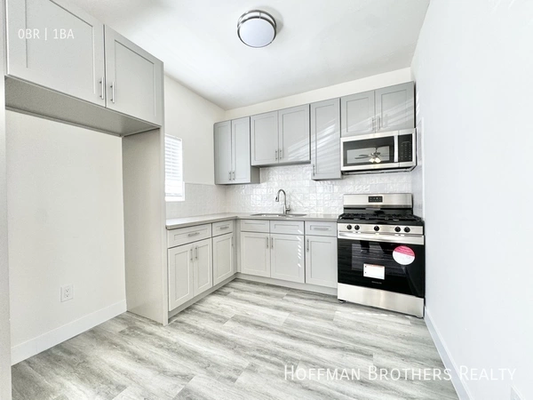 Studio Apartment for rent in Harvard Heights - Central Los Angeles, Los Angeles