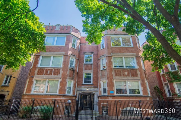 3 bedrooms apartment for rent in South Shore - South Side, Chicago