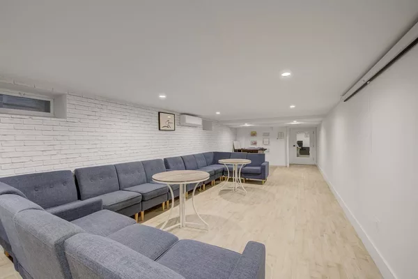 Coliving in Glendale NY - Queens, New York
