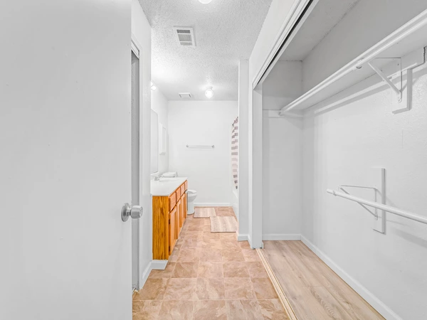 Coliving in Pleasant Grove - Se Dallas, Dallas