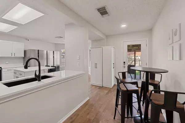 Coliving in Kyle - South Austin, Austin