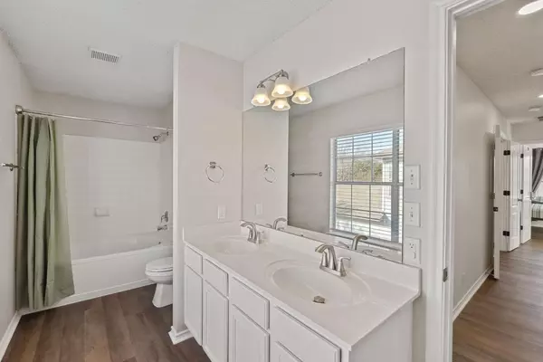 Coliving in Kyle - South Austin, Austin