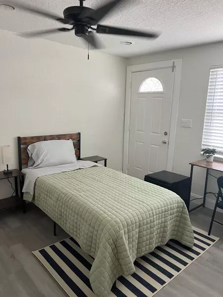 Coliving in Plant City - East Tampa, Tampa