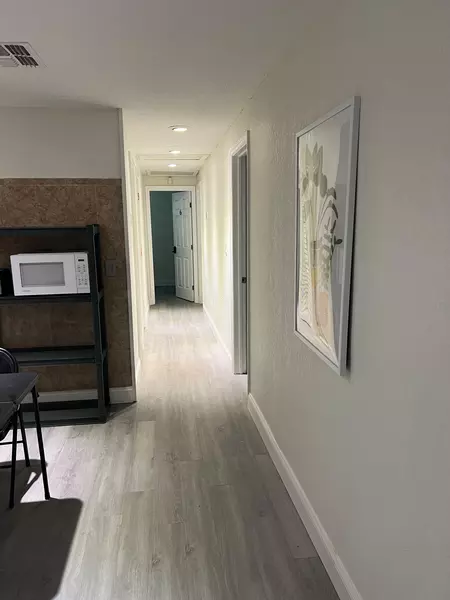 Coliving in Plant City - East Tampa, Tampa