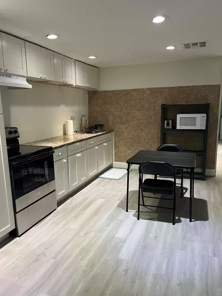 Coliving in Plant City - East Tampa, Tampa