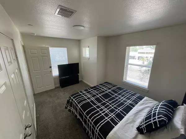 Coliving in Cypress TX - Nw Houston, Houston
