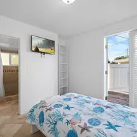 Coliving in Huntington Beach - Orange County, Los Angeles