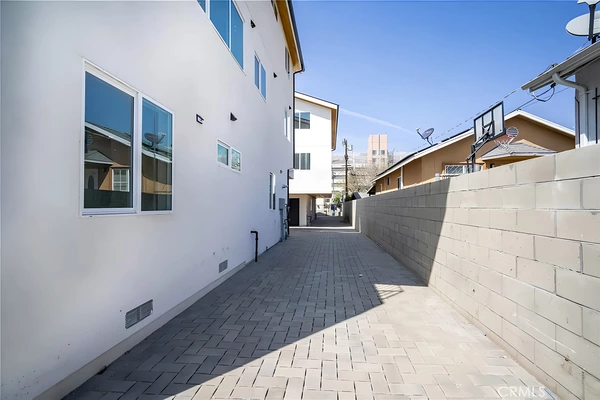 Coliving in Northeast Los Angeles - Central Los Angeles, Los Angeles