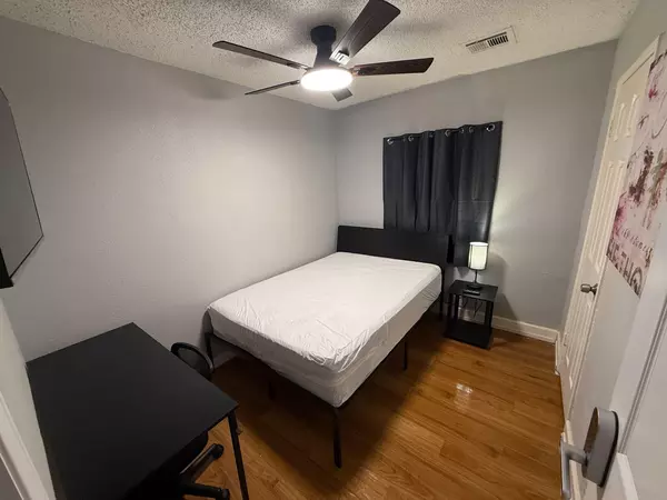 Coliving in Central Southwest - Sw Houston, Houston