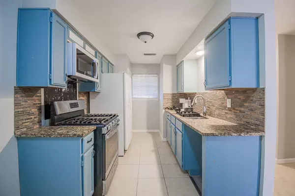 Coliving in Hutchins - Se Dallas, Dallas