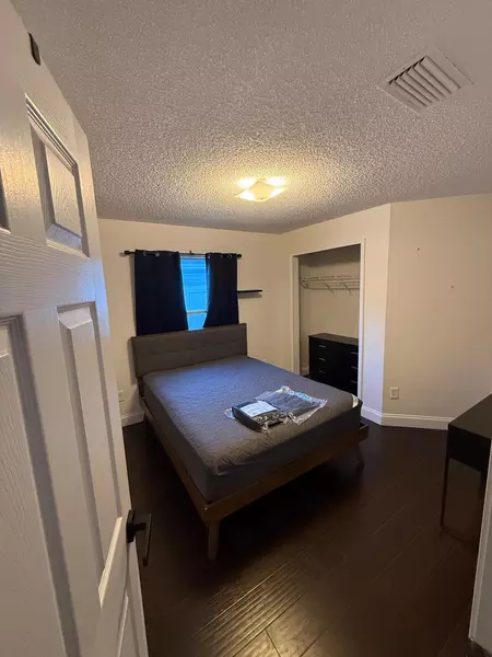 Coliving in Windy Hill - Southside, Jacksonville