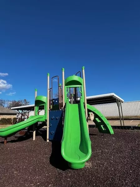 Coliving in Cedar Hill - Sw Dallas, Dallas