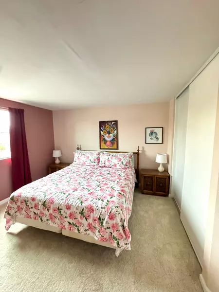 Coliving in Moreno Valley - Inland Empire, Los Angeles