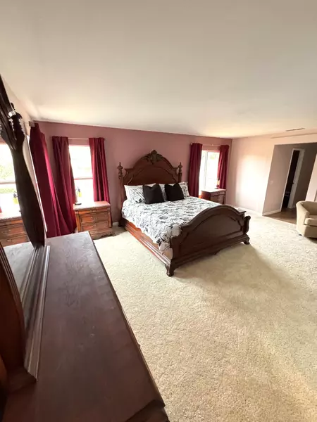 Coliving in Moreno Valley - Inland Empire, Los Angeles