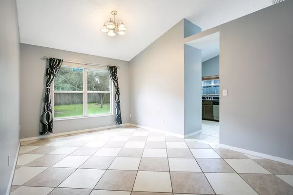 3 bedrooms apartment for rent in Goldenrod - East Orlando, Orlando