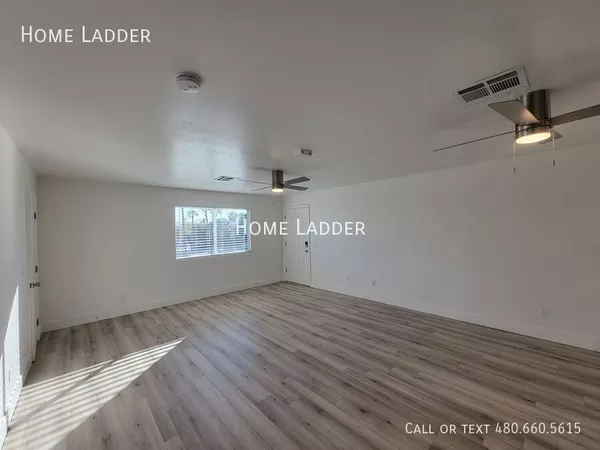 2 bedrooms apartment for rent in Camelback East - Phoenix, Phoenix