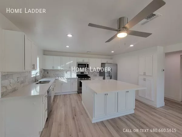 2 bedrooms apartment for rent in Camelback East - Phoenix, Phoenix