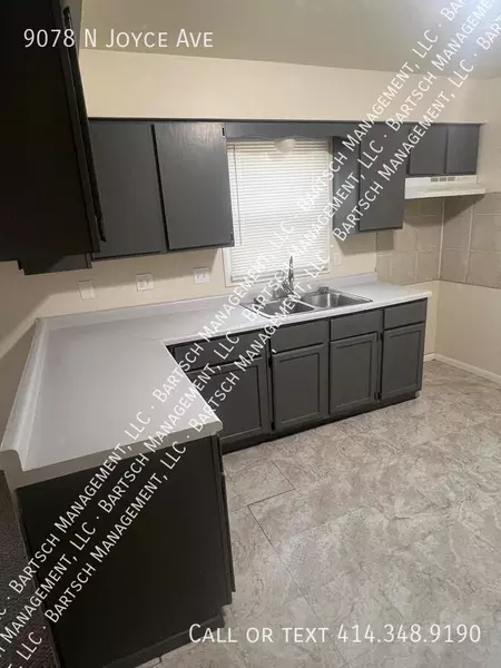 3 bedrooms apartment for rent in Northridge - NW Mil, Milwaukee